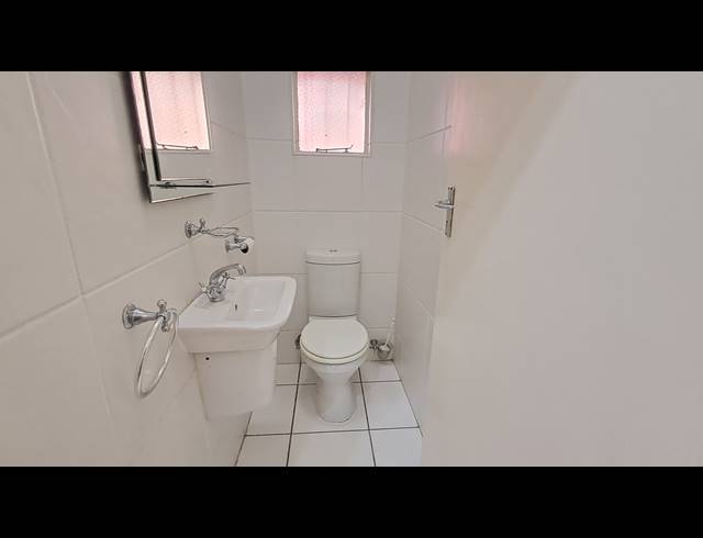 5 BEDROOM HOUSE FOR SALE IN EASTLEIGH